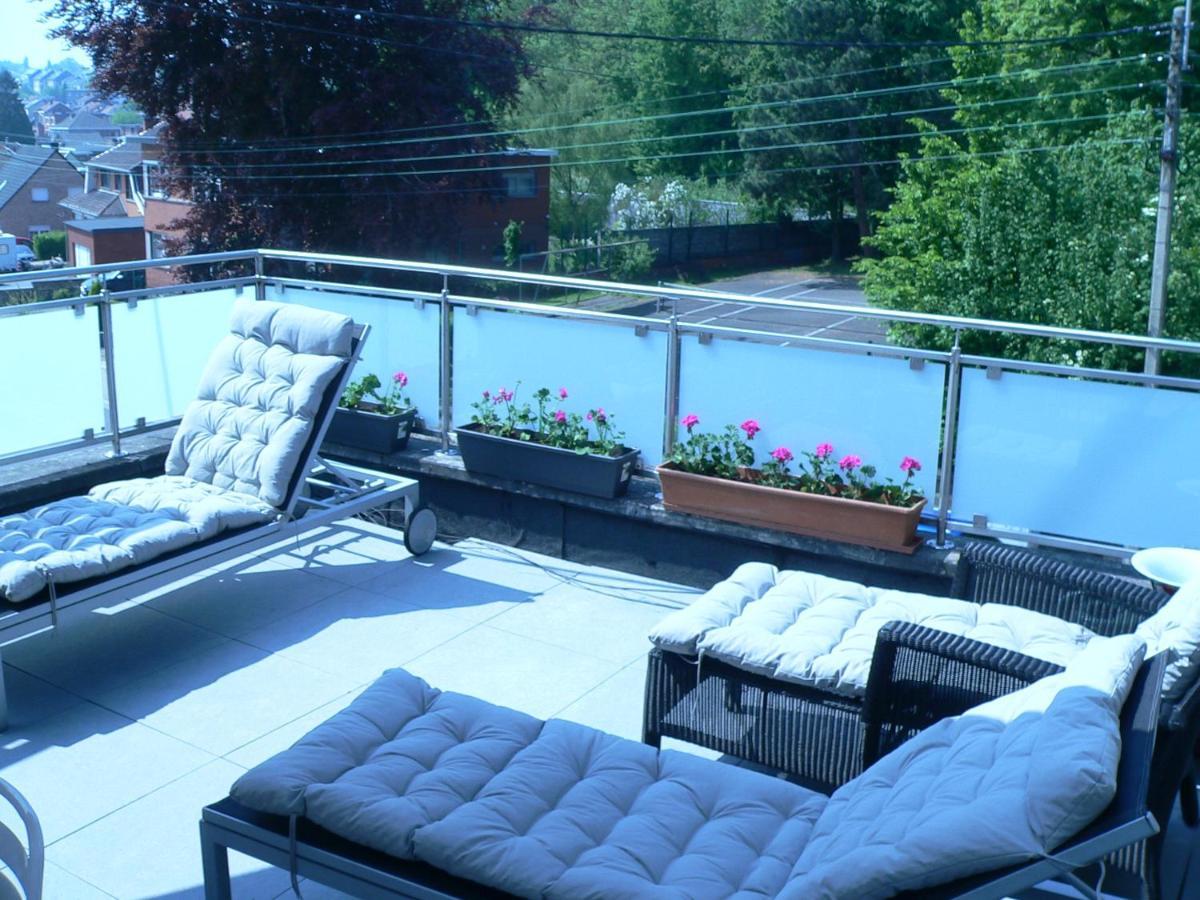 Liege 4420 Rue Jean Jaures 45 Grande Maison Joyeuse Avec Terrasse 30M2 Pour 8 Personnes Maximum Saint-Nicolas  외부 사진